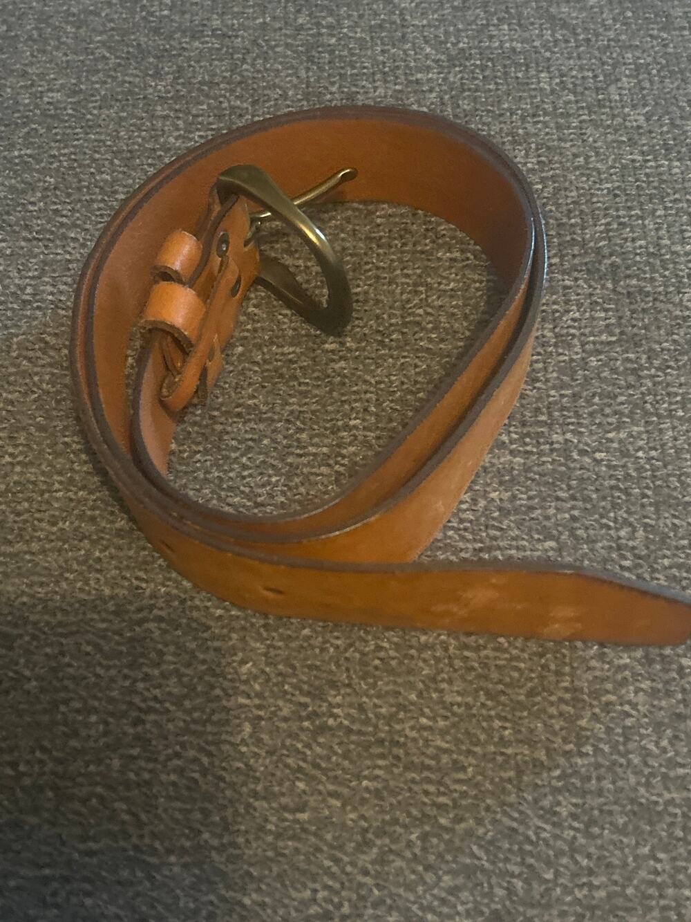 Soft Leather Tan Bronze Buckle Classic Belt Size 10